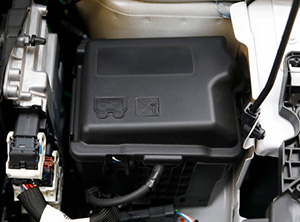 Car engine control unit