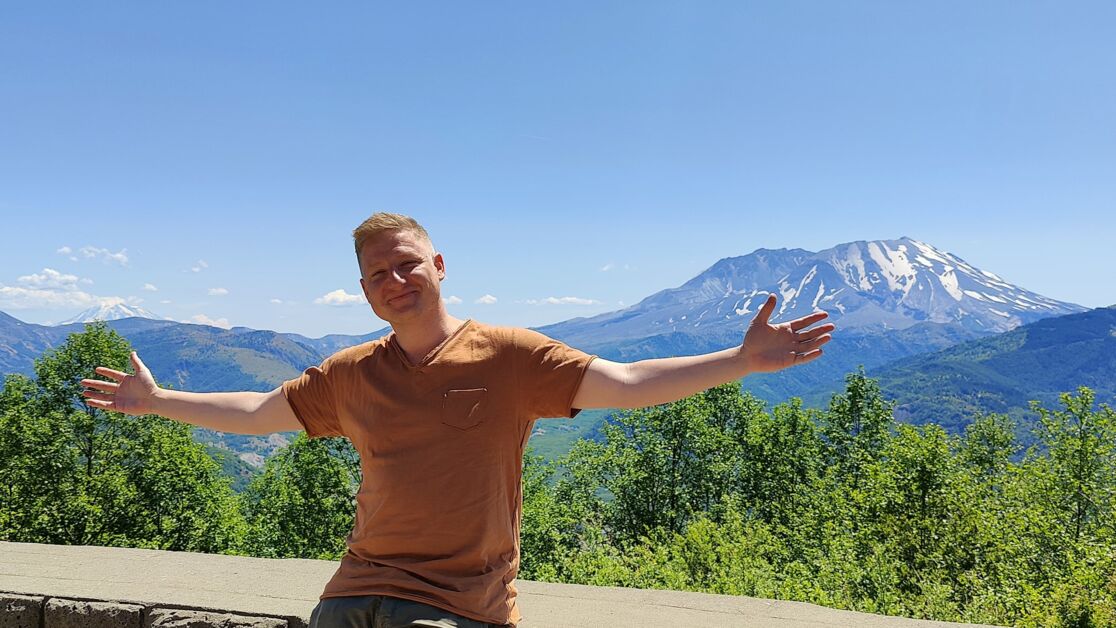 Making good use of the weekend after a customer visit. Mt St Helens in Washington is quite the sight, even after the volcano blew away its peak. Jochen Wagner_enjoying the view of Mt St Helens in Washington
