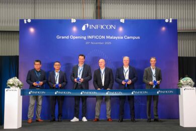 Ribbon Cutting at the Malaysia Campus Opening Ribbon Cutting at the Malaysia Campus Opening